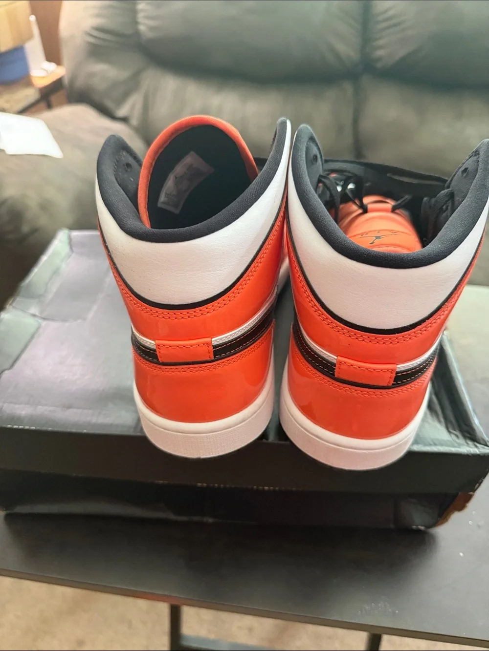 Retro Jordan 1 Orange